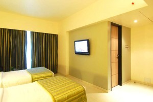 room03